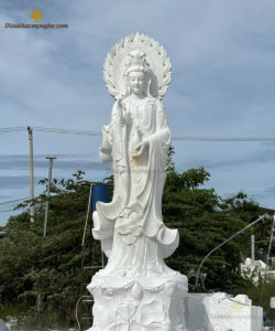 Tượng Quan Âm Đá Trắng Tự Nhiên – TQA003