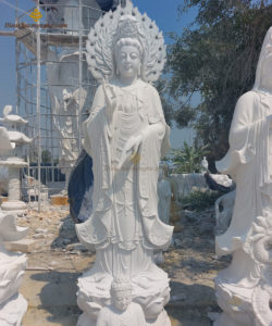 Tượng Quan Âm Đá Trắng Đứng Trên Đài Sen – TQA006