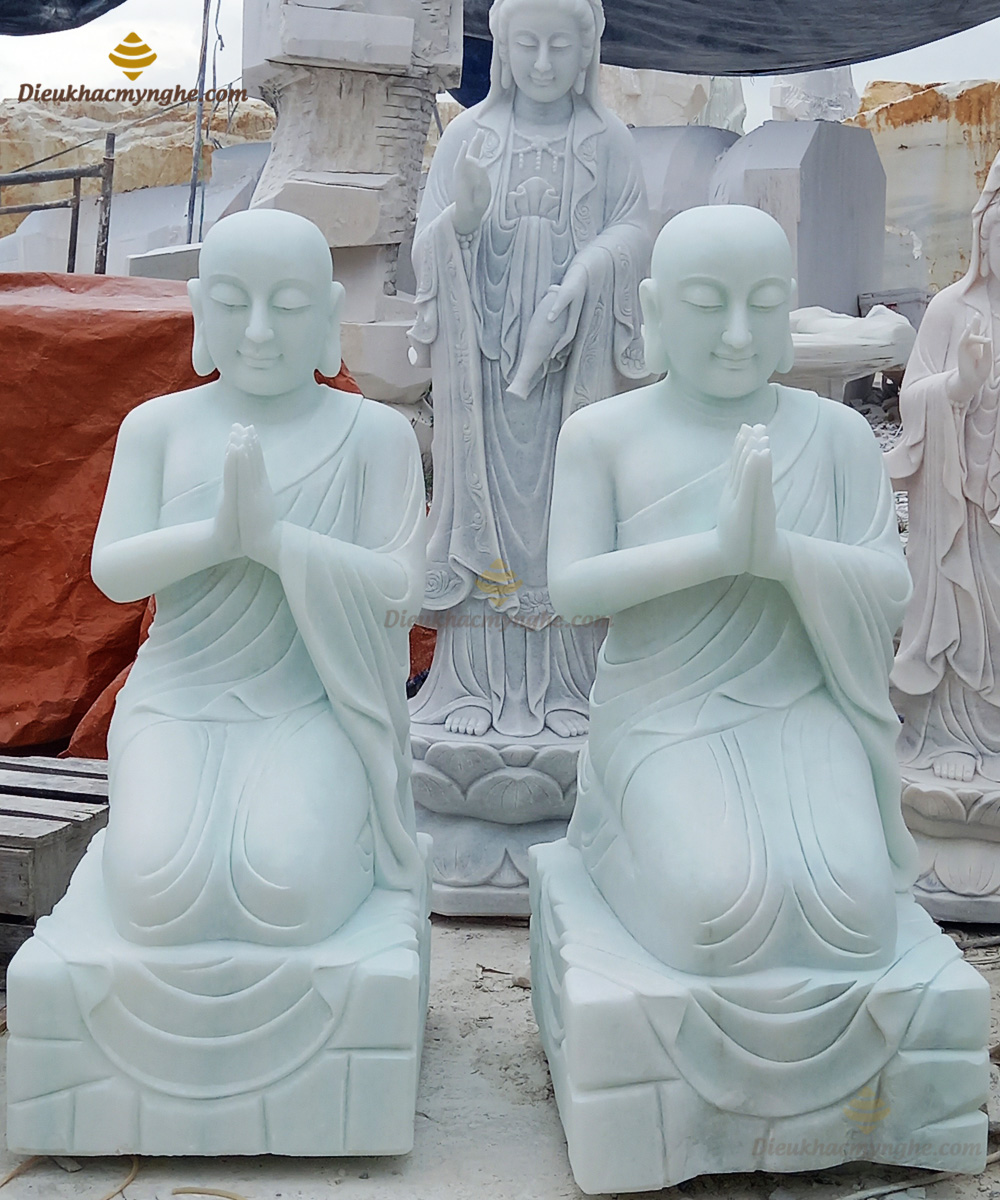 Tượng Hai Vị Tỳ-kheo – Thuộc Bộ 5 Anh Em Kiều Trần Như Bằng Đá Tự Nhiên