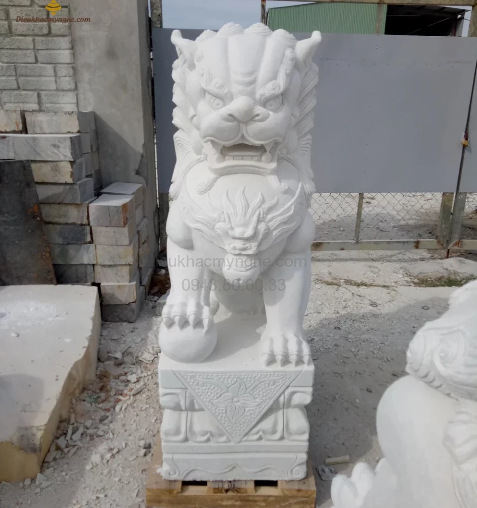 Tượng Kỳ Lân Phong Thủy Bằng Đá Trắng Loại Cao 2m