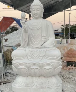 Tượng Phật Thích Ca Niêm Hoa Vi Tiếu Bằng Đá Tự Nhiên
