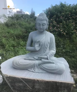 Tượng Phật Thích Ca Thuyết Pháp Bằng Đá